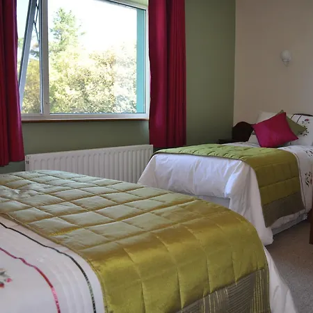 Bed & Breakfast Lisdanar House
