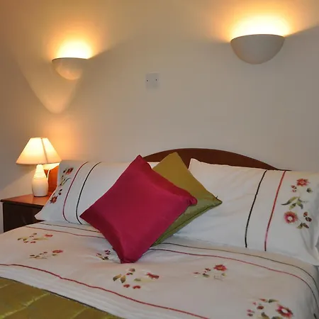 Lisdanar House